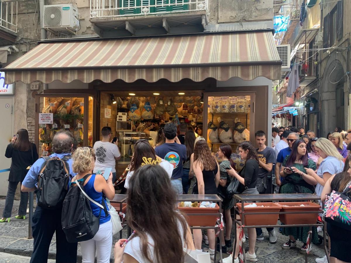 Centro Storico Napoli La Casa Di Ciro Vila Exterior foto